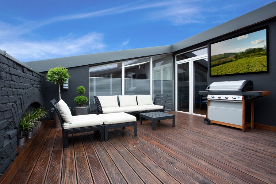 65- Horizon Silhouette Black, wall-mounted, outdoor-min