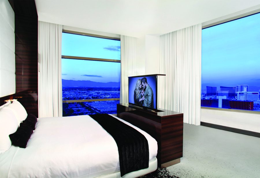 Nexus-21-L-50s-Palms-Hotel-3-min
