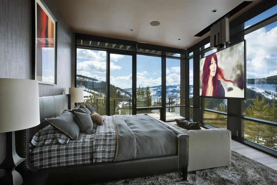Nexus-21-L-75i-Mountain-Bedroom-3-min