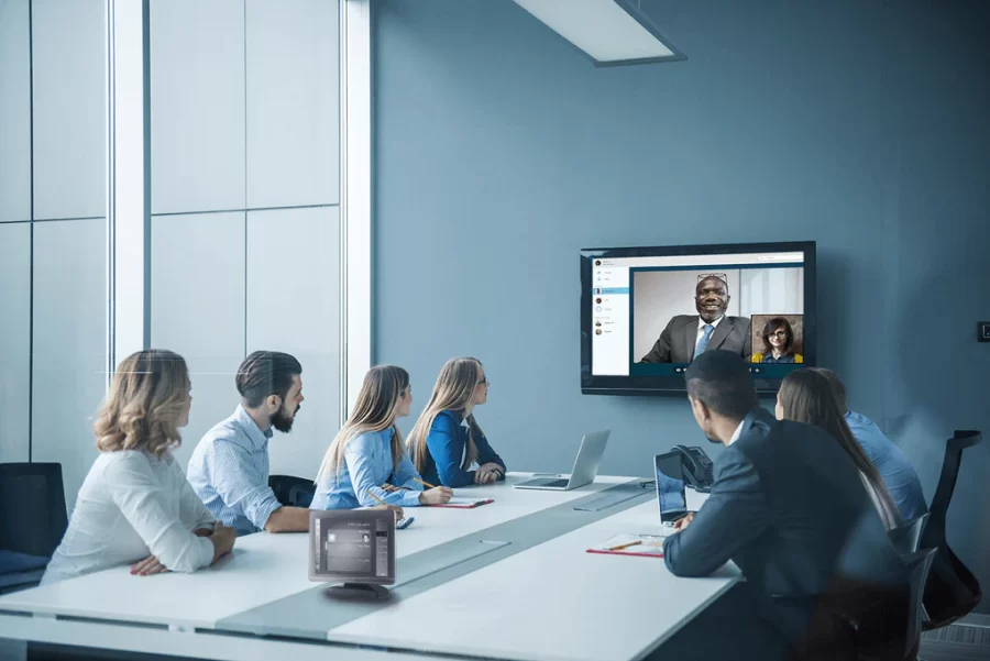 (Touchscreen) monitors videoconference meetings