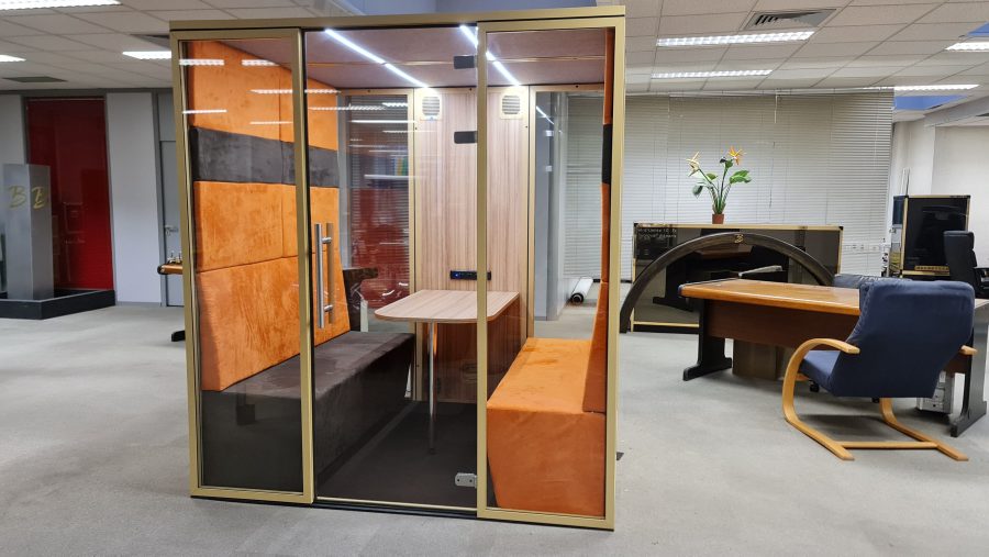 Workspace Cabine Mobie Audicom Europe Aconcept Pro Media mobiele kantoor pod geluidsdichte cabine